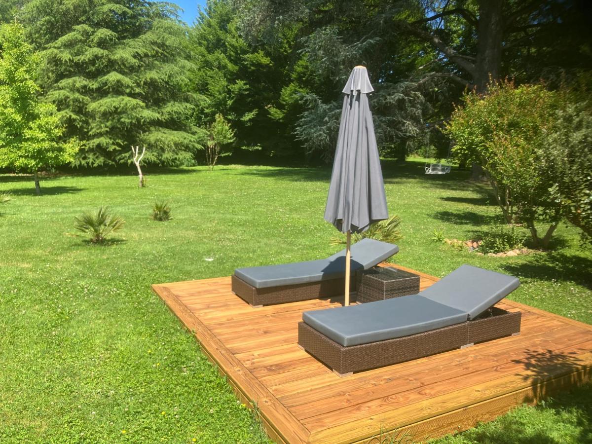 Le Petit Chateau - Adults Only Property Le Bugue Exterior foto